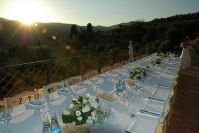 Dining outside in Tuscany dinner_table.jpg